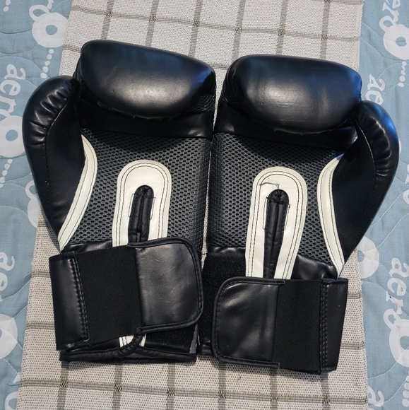 Everlast Pro Style Training Gloves - Picture 6 of 9